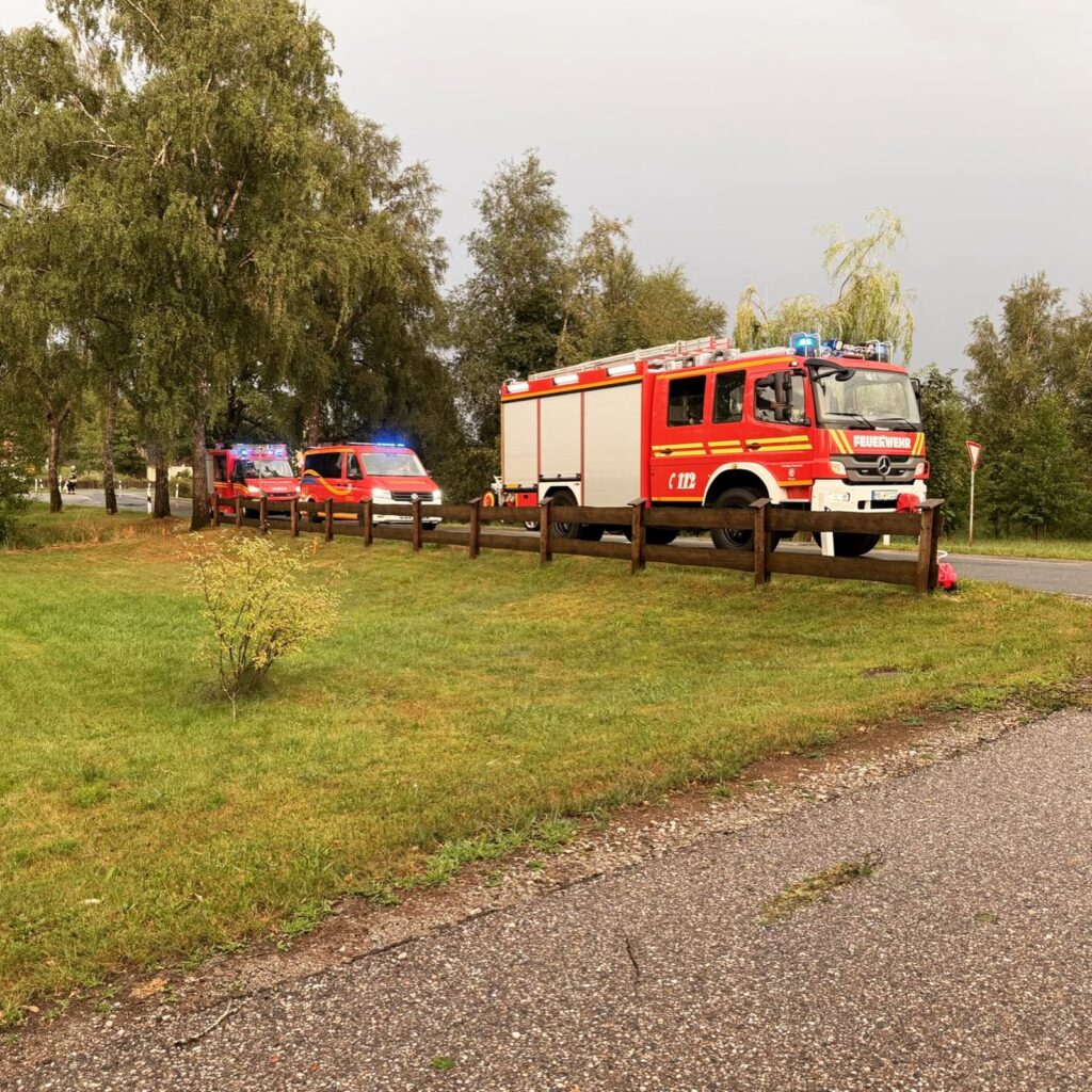 Instagram post from feuerwehr_weyarn. This post is in position 0.